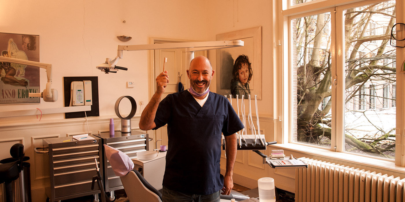 The Bamboo Brush Society is dentist approved by Paul Govers